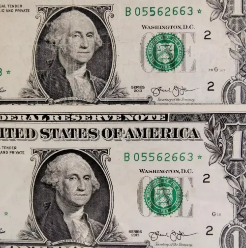 he Bureau of Engraving and Printing accidentally printed duplicate serial numbers for some $1 2013 star notes